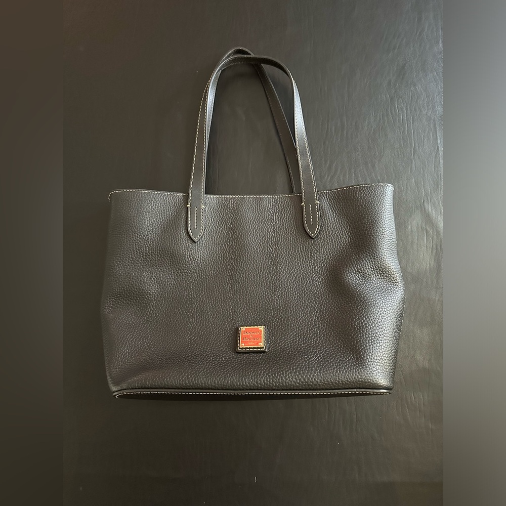 Dooney & Bourke purse